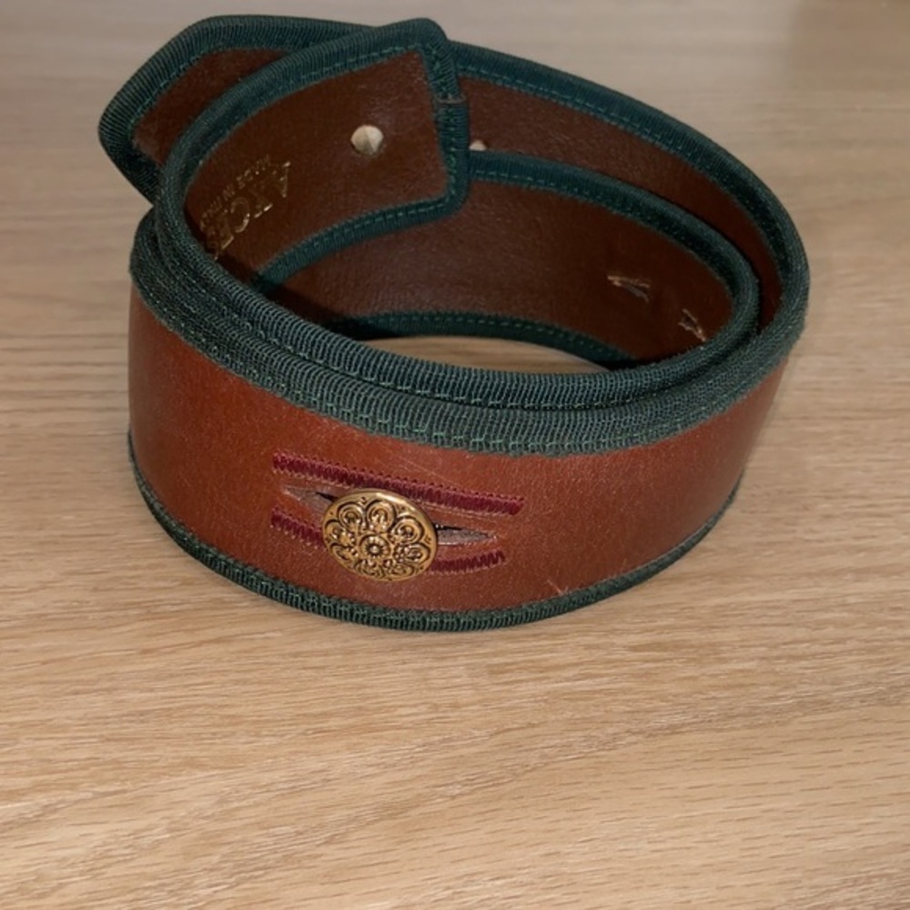 Axcess genuine leather belt size medium